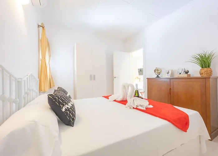 Manolet - Plusholidays *