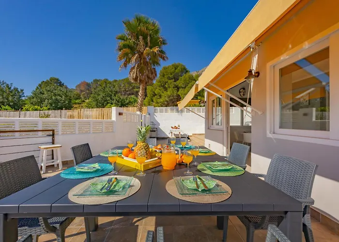 Manolet - Plusholidays Vila