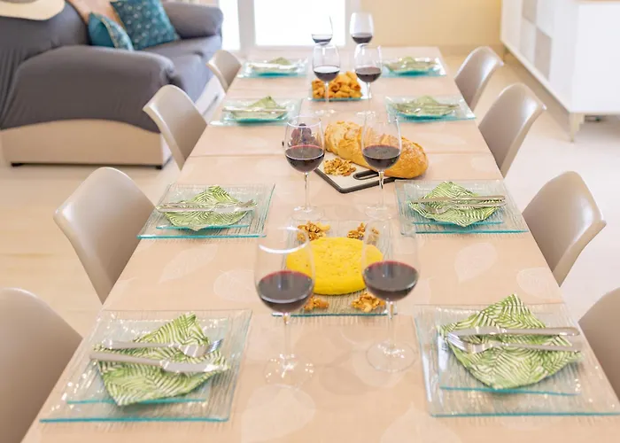 Manolet - Plusholidays Willa