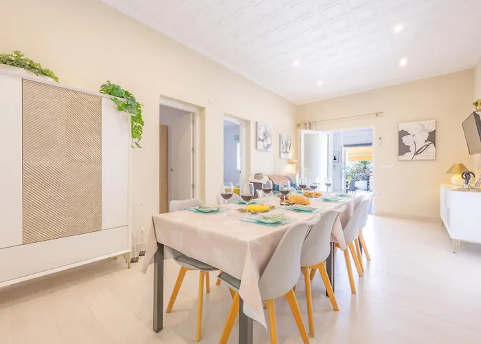 Manolet - Plusholidays * Calpe