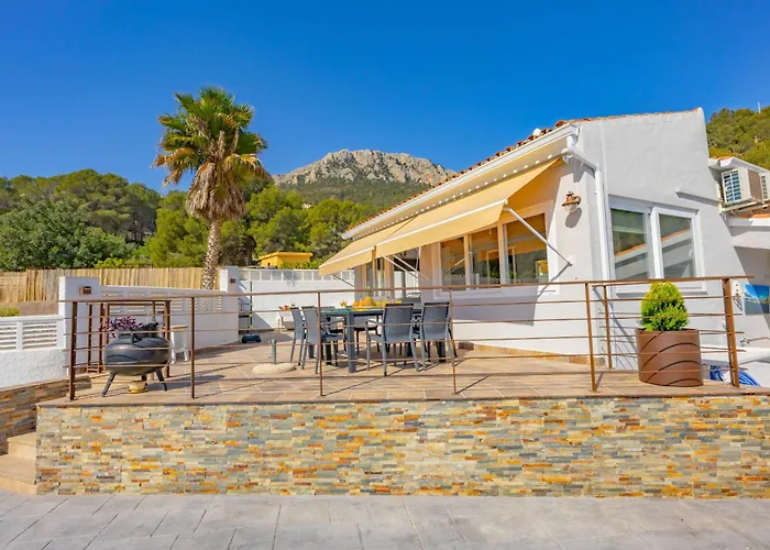 Manolet - Plusholidays * Calpe